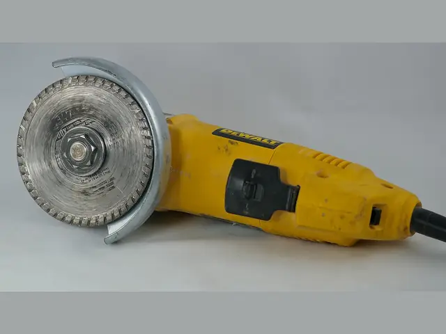 Esmeril moladora Total angular 4 1/2 1100w